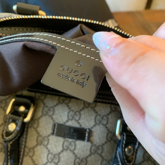 🚫SOLD🚫GUCCI
GG Supreme Monogram Nice Top Handle Dome Bag Maple Brown - Picture 11 of 13